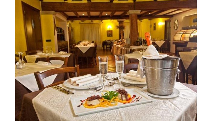 Hotel La Funtana poza 0