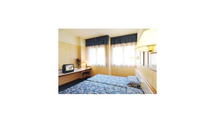 Bonanova Suite Hotel poza 7