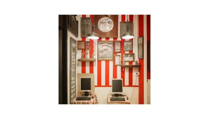 Hotel Inout Hostel poza 1