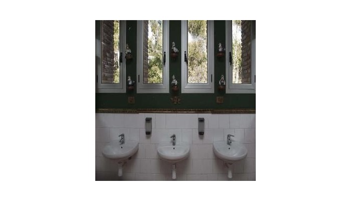 Hotel Inout Hostel poza 7