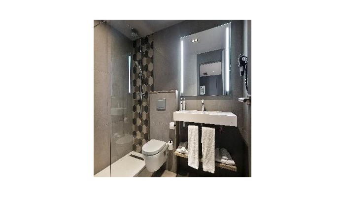 Upper Diagonal Hotel poza 10