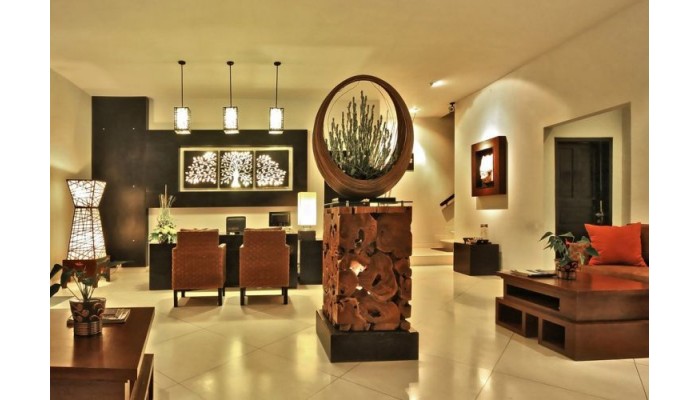 Hotel The Seminyak Suite Private Villa poza 6