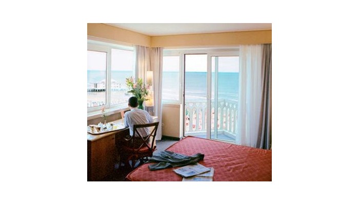Hotel City poza 4