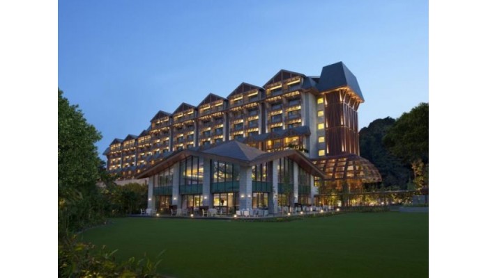 Equarius Hotel Resort World Sentosa poza 0
