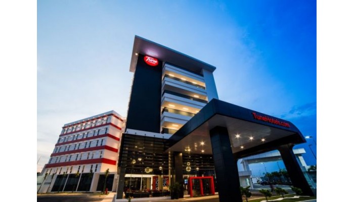 Tune Hotel - Klia2 poza 7