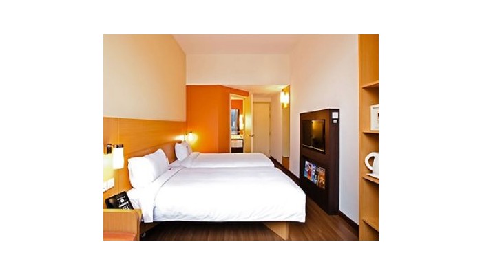 Hotel Ibis Novena poza 4