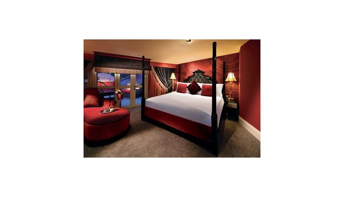 Hotel Scarlet poza 11