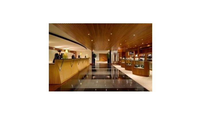 Hotel Swissotel The Stamford poza 5