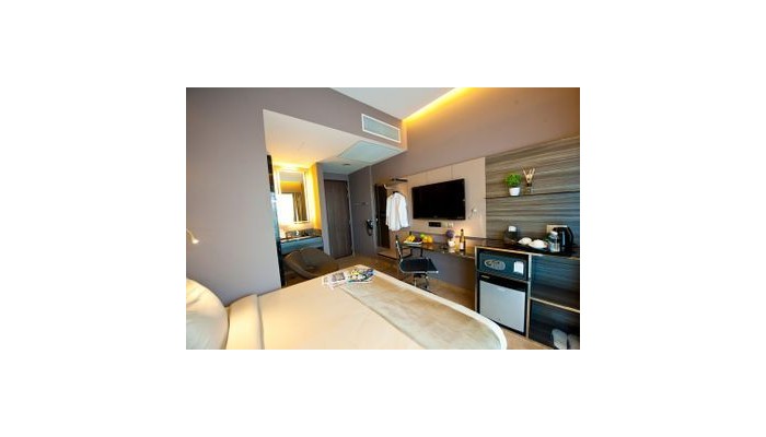 Parc Sovereign Hotel - Tyrwhit poza 3