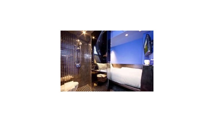 Porcelain Hotel poza 2