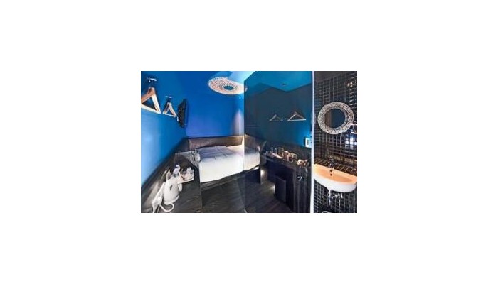 Porcelain Hotel poza 9