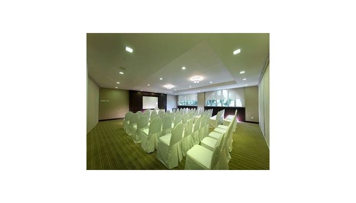 Village Hotel Albert Court poza 5