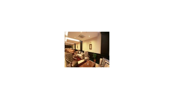 Maywood Hotel poza 11