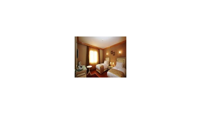 Maywood Hotel poza 1