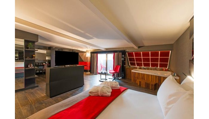 Hotel Favori poza 1