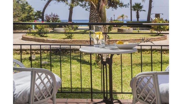 Hotel Makis poza 3
