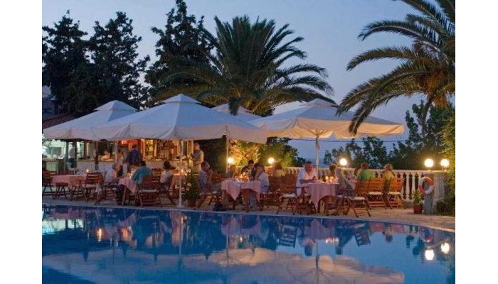 Dionyssos Hotel poza 2