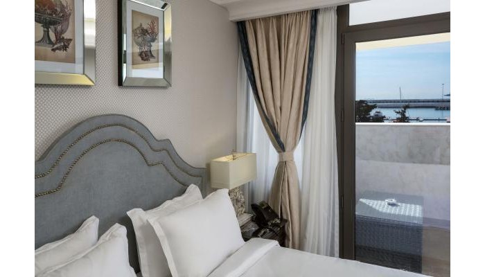Marina Yacht Hotel poza 4