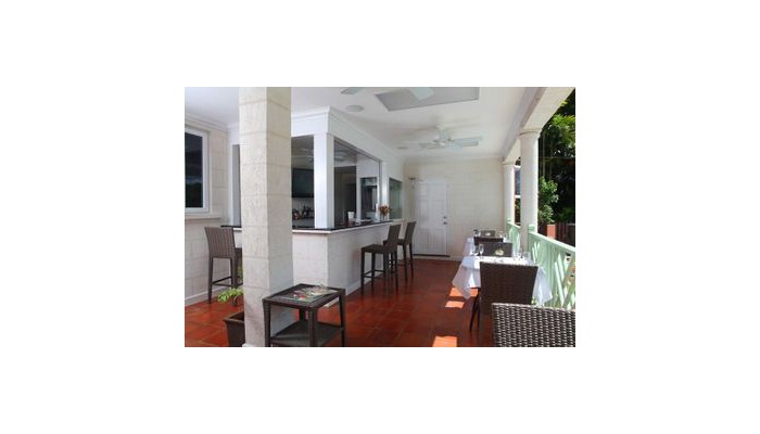 Hotel Travellers Palm poza 2