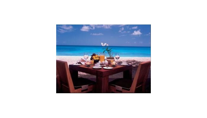 The House By Elegant Hotels poza 5