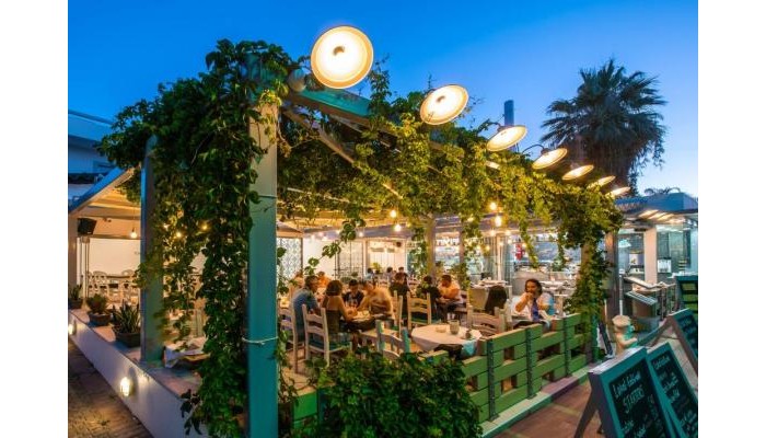 Hotel Camelot Royal Beds poza 23