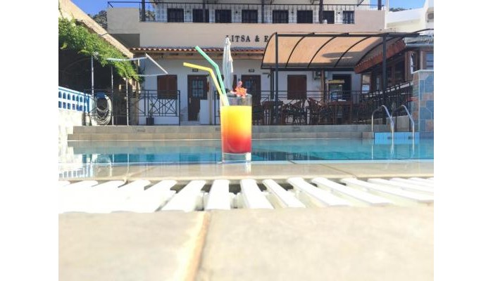 Litsa Efi Apartments poza 5