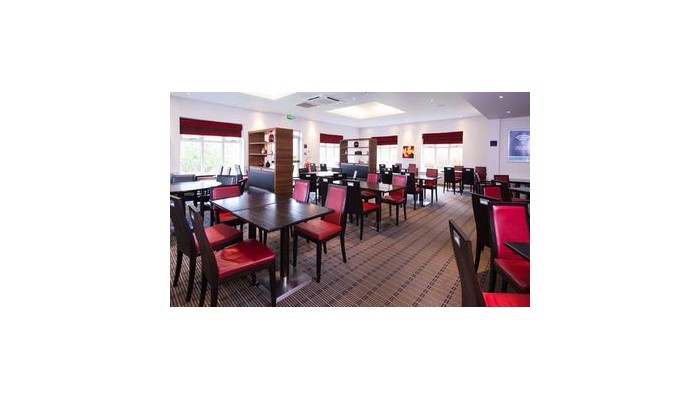 Hotel Holiday Inn Express poza 2