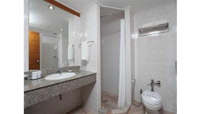 Poza pentru Diamond Plaza Hotel Suratthani 914-1565552704 Diamond Plaza Hotel Suratthani poza 0