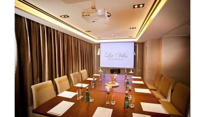 La Villa Hotel poza 1