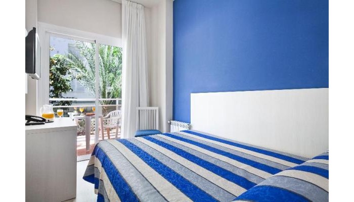 Hotel Oasis Park poza 4