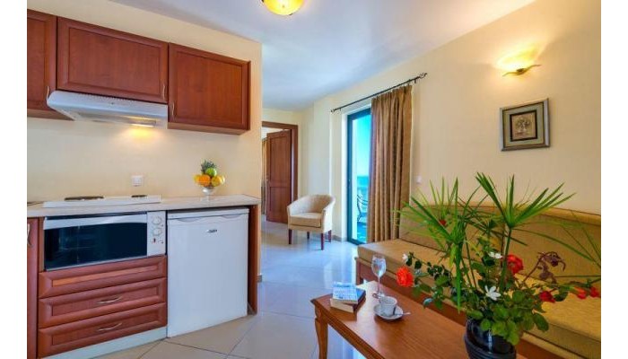 Antilia Apartments poza 18