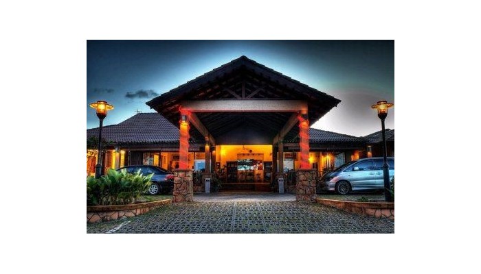 Ulek Beach Resort poza 0