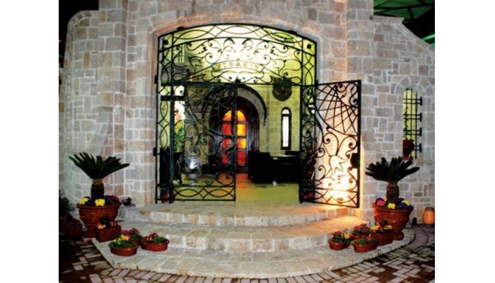 Hotel Dinasty poza 2