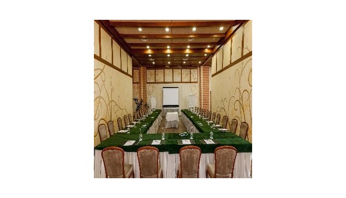 Hotel Comendador poza 5