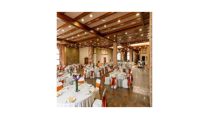 Hotel Comendador poza 10