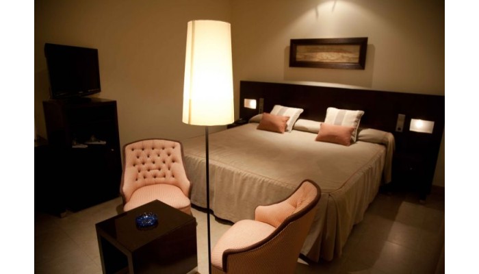 Hotel El Meson poza 0