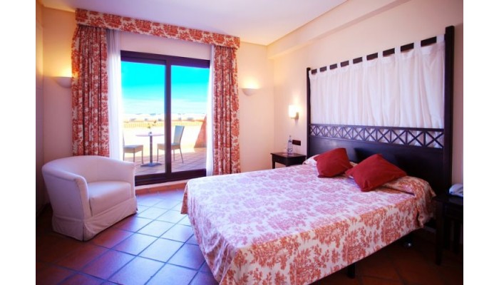 Hotel Layos Golf poza 0