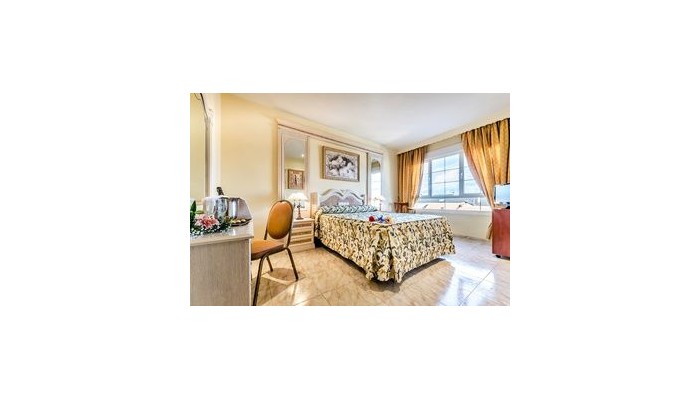 Hotel Roma Aurea poza 11