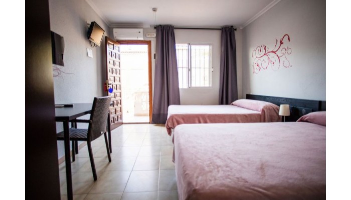 Hotel Hostal Alba poza 10
