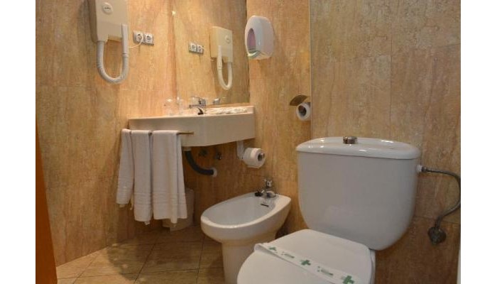 Hotel Torrejoven poza 9