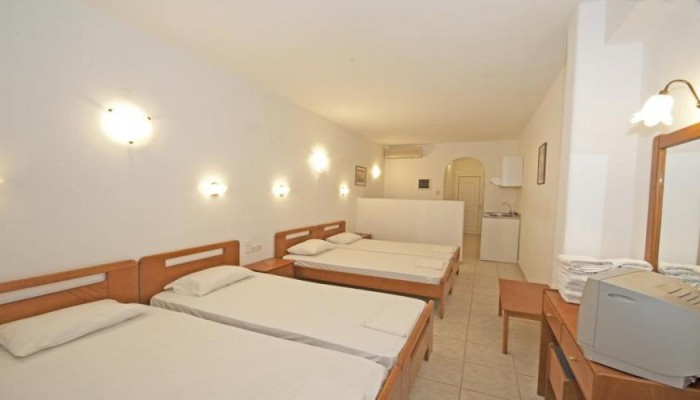 Hotel Maki's Place poza 23