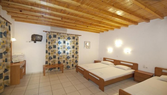 Hotel Maki's Place poza 21