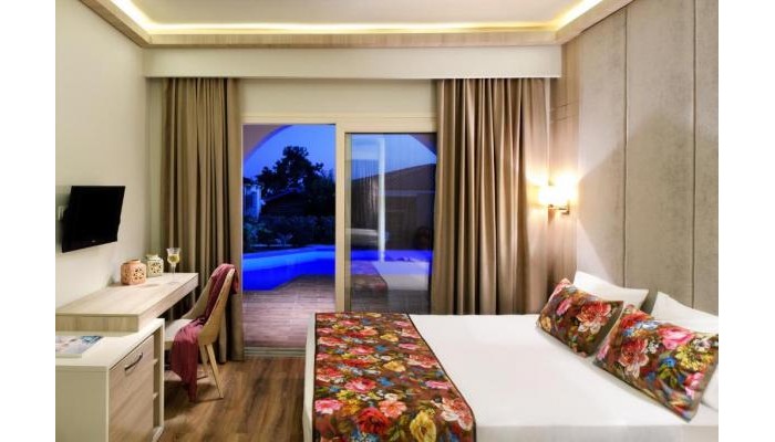 Alexandra Beach Resort & Spa poza 6