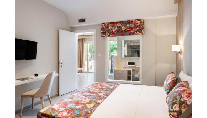 Alexandra Beach Resort & Spa poza 11