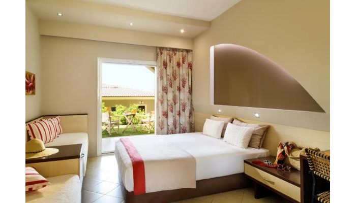 Alexandra Beach Resort & Spa poza 5