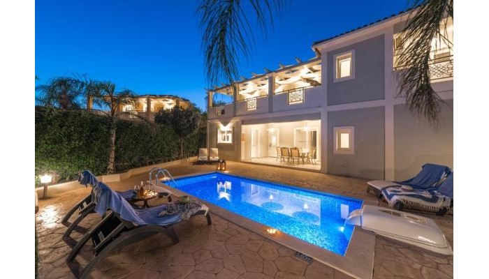 Mamfredas Resort poza 0