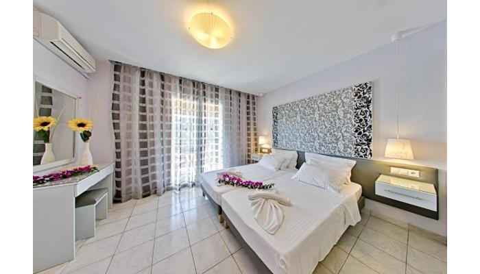 Sunrise Hotel - Adults Only poza 6