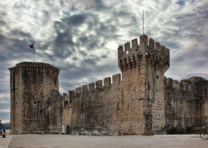 poza Petreceți o vacanță în Trogir, Veneția Adriaticii