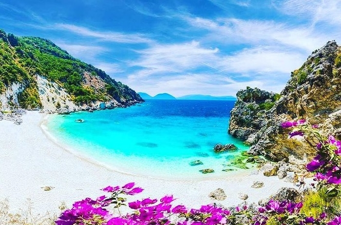 poza Sejur în Lefkada, paradisul Mării Ionice