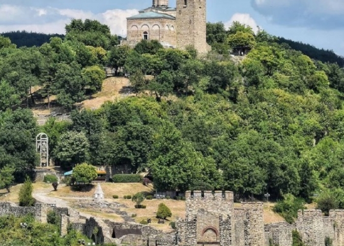 poza Sejur în Veliko Tarnovo, unul dintre cele mai pitorești orașe ale Bulgariei